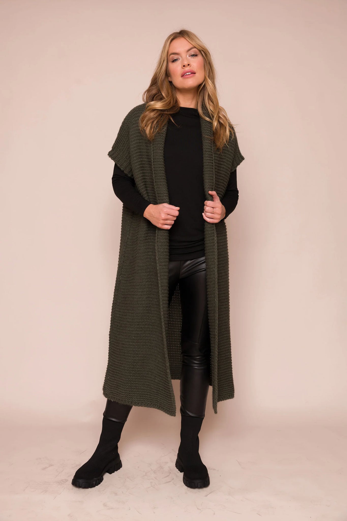 Bowe chunky knit gilet - Olive