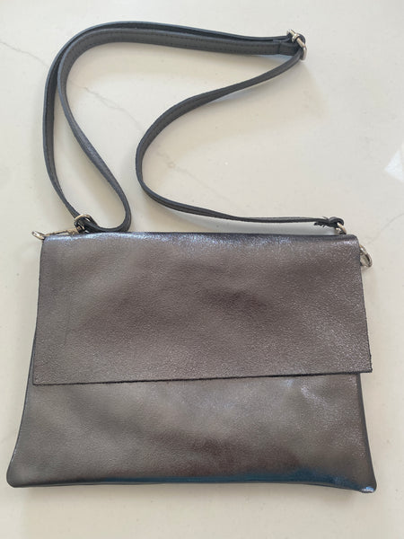 Fleur Leather Bag - Metallic grey