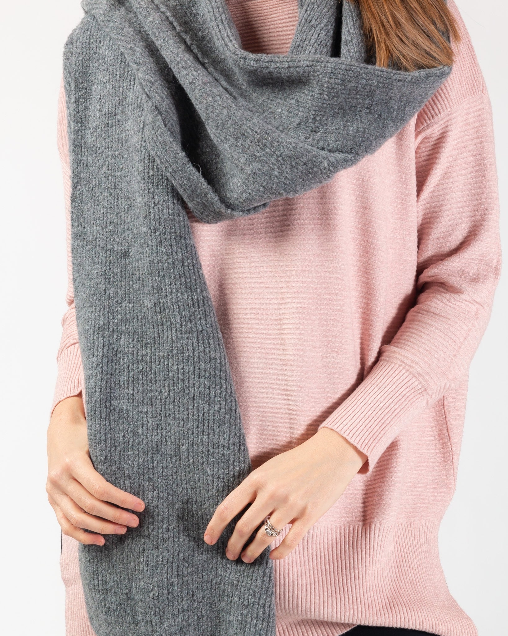 Margo scarf - Charcoal