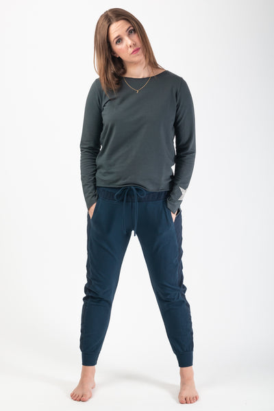 Pia Star top - Dark grey