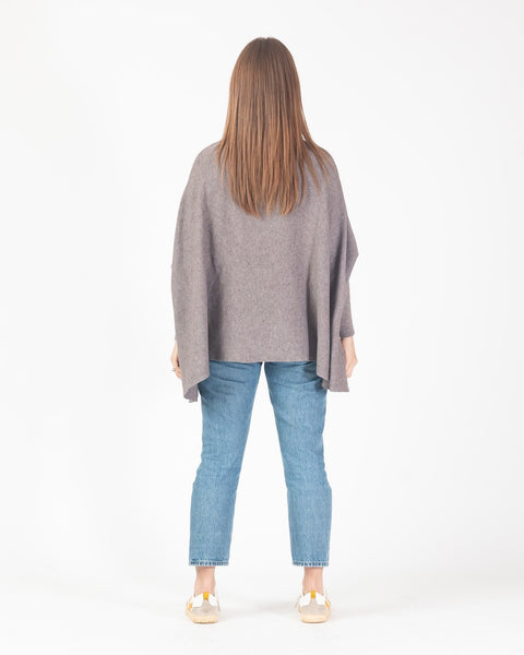 Pepper Poncho knit- Biscuit