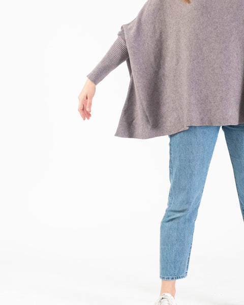 Pepper Poncho knit- Biscuit